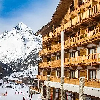 Saint Charles Val Cenis Hotel 4*