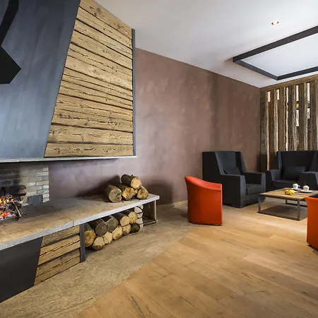 Saint Charles Val Cenis Otel