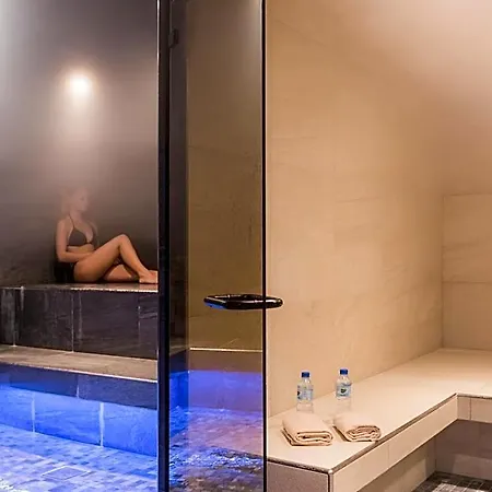 Hotel Saint Charles Val Cenis 4*